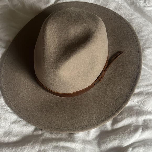 Brixton Field Proper Hat - Picture 2 of 5